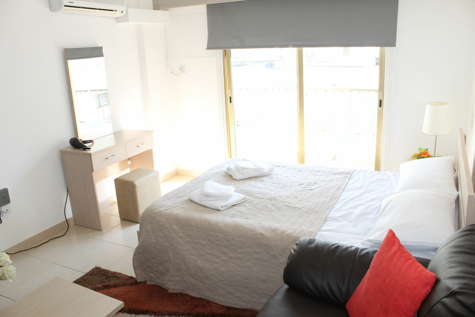 Tiffany City Apartments Larnaca Exterior foto