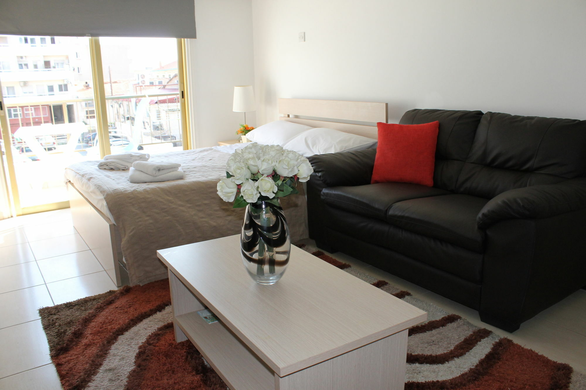 Tiffany City Apartments Larnaca Exterior foto